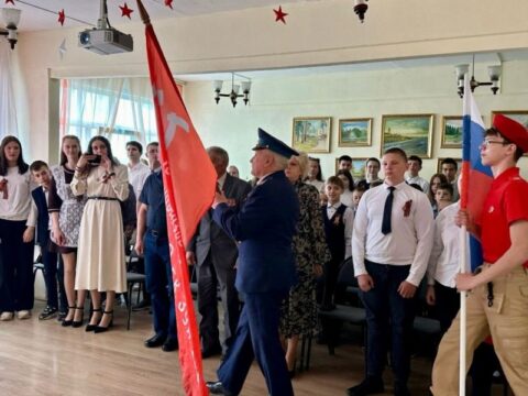 Знамя Победы встретили в Михалевской школе новости Егорьевск 